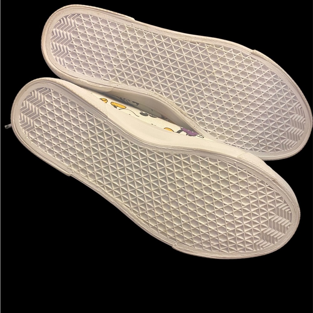 Disney parks canvas shoes low top sneakers size 7 NWT - Picture 4 of 5